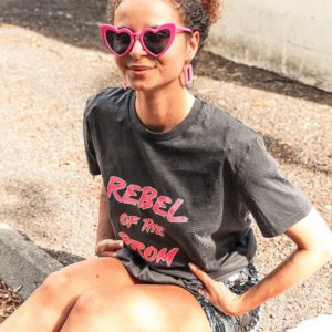 T-shirt coton bio « Rebel of the Prom » - Christmas Limited Edition